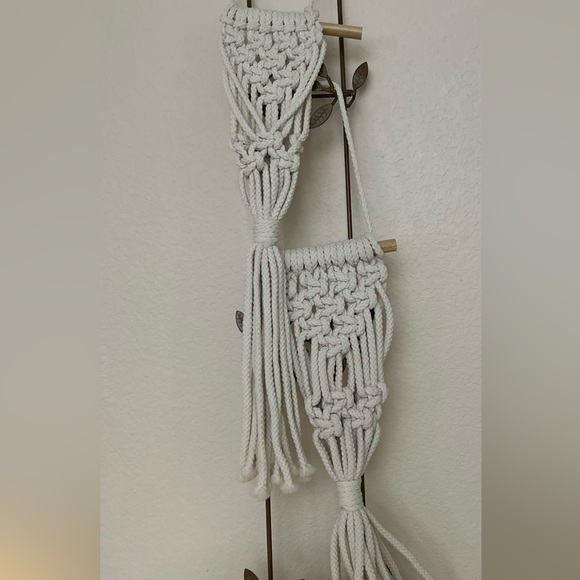 Macrame 
Perfect for hanging plants - Picture 1 of 1